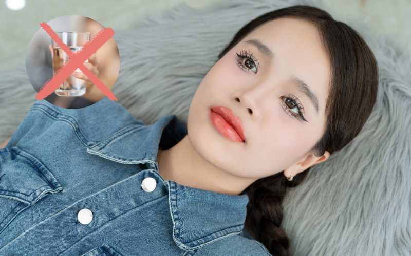 Sau phun môi, kiêng nước là điều cần thiết để môi tránh bị loang màu