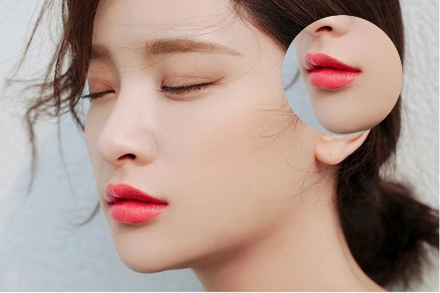 Phun môi 3D mang lại hiệu ứng môi tự nhiên, căng bóng
