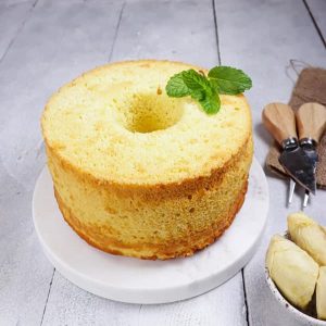 Nắm rõ thành phần trong bánh bông lan giúp bạn chủ động lựa chọn thời điểm và lượng ăn phù hợp